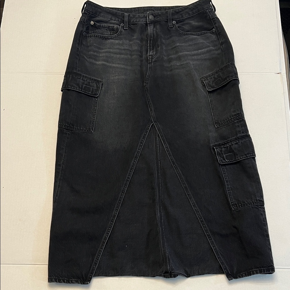 AMERICAN EAGLE MIDI SKIRT FADED BLACK SLIT IN MIDDLE SIZE 12